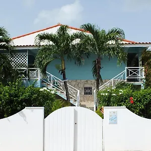 villa-preciosa.comcaribbean.com/