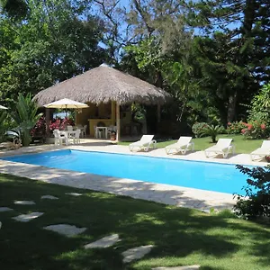 bungalow-natura-village.comcaribbean.com/